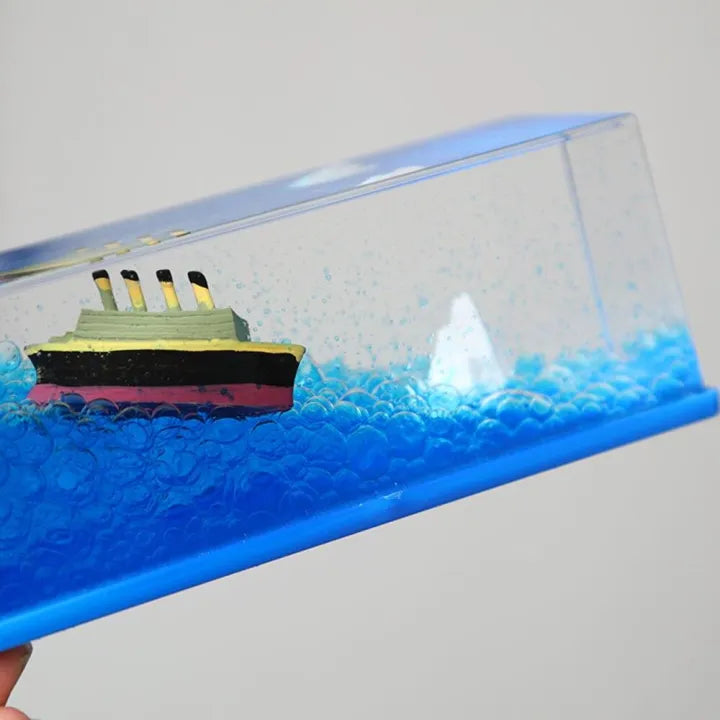 Creative Cruise Ship & Iceberg Fluid Liquid Wave for Decoration